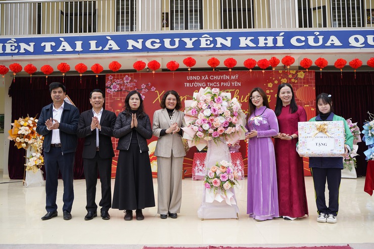 Trường Trung học cơ sở Phú Yên tổ chức chương trình "Xuân yêu thương – Tết sum vầy" năm 2026- Ảnh 1.