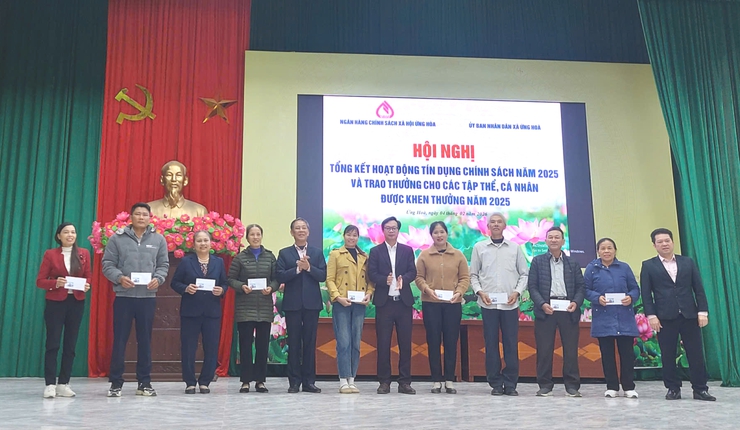 NGÂN HÀNG CHÍNH SÁCH XÃ HỘI TỔNG KẾT HOẠT ĐỘNG TÍN DỤNG CHÍNH SÁCH NĂM 2025 TẠI XÃ ỨNG HÒA.- Ảnh 2.