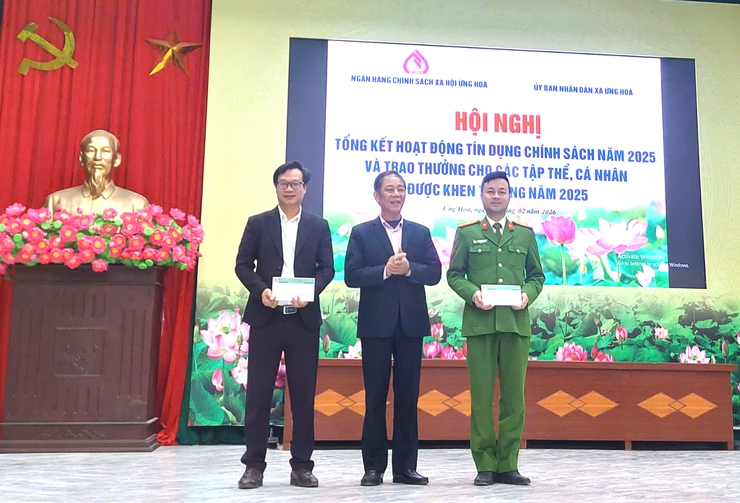 NGÂN HÀNG CHÍNH SÁCH XÃ HỘI TỔNG KẾT HOẠT ĐỘNG TÍN DỤNG CHÍNH SÁCH NĂM 2025 TẠI XÃ ỨNG HÒA.- Ảnh 1.
