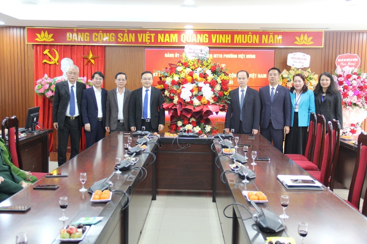 Phường Việt Hưng gặp mặt kỷ niệm 96 năm Ngày thành lập Đảng (03/02/1930-03/02/2026)- Ảnh 3.