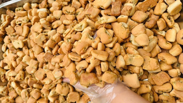 HỘI LHPN XÃ SÓC SƠN ĐỒNG HÀNH CÙNG PHỤ NỮ KHỞI NGHIỆP - CƠ SỞ SẢN XUẤT BÁNH TRUYỀN THỐNG TẠI THÔN DƯỢC THƯỢNG- Ảnh 4.