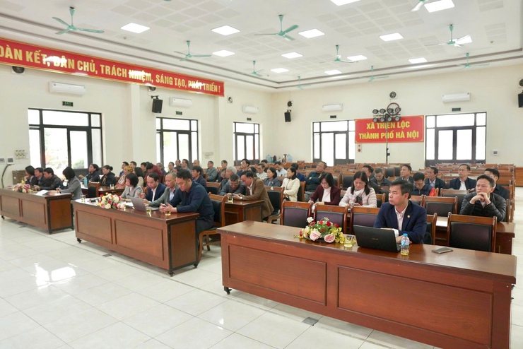 Xã Thiên Lộc tổ chức hội nghị hướng dẫn lấy ý kiến nhận xét và tín nhiệm của cử tri nơi cư trú đối với người được giới thiệu ứng cử đại biểu HĐND các cấp&nbsp;nhiệm kỳ 2026 – 2031- Ảnh 3.