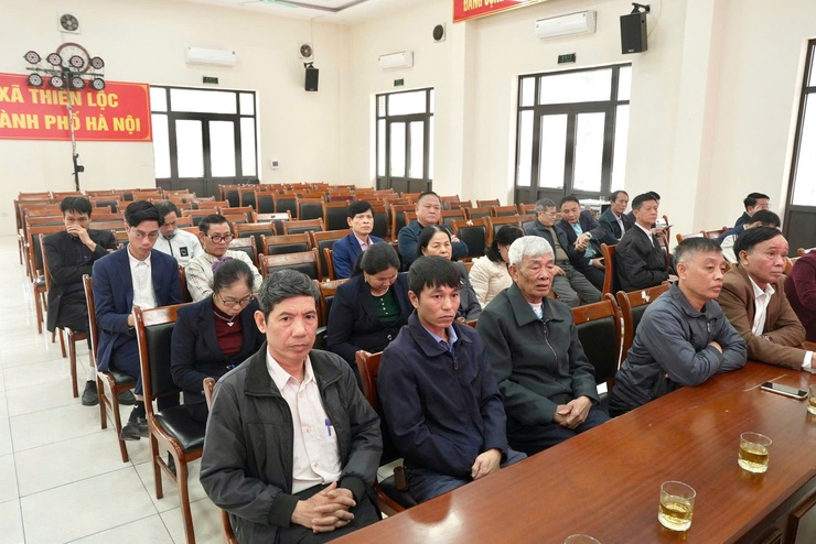 Xã Thiên Lộc tổ chức hội nghị hướng dẫn lấy ý kiến nhận xét và tín nhiệm của cử tri nơi cư trú đối với người được giới thiệu ứng cử đại biểu HĐND các cấp&nbsp;nhiệm kỳ 2026 – 2031- Ảnh 4.