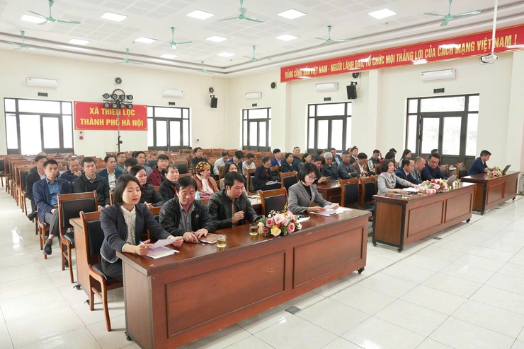 Xã Thiên Lộc tổ chức hội nghị hướng dẫn lấy ý kiến nhận xét và tín nhiệm của cử tri nơi cư trú đối với người được giới thiệu ứng cử đại biểu HĐND các cấp&nbsp;nhiệm kỳ 2026 – 2031- Ảnh 6.