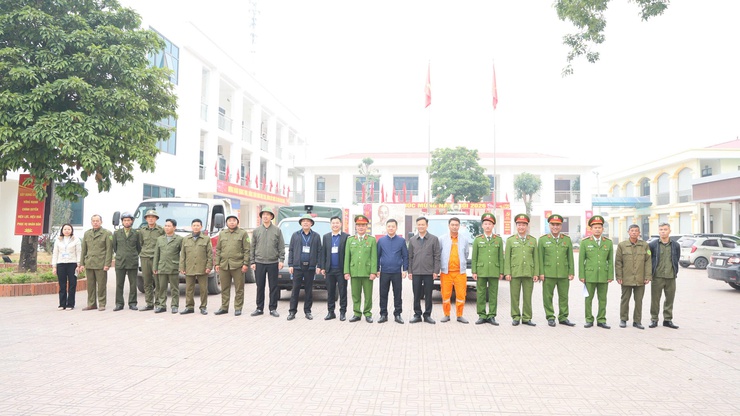 Tam Hưng ra quân tổng kiểm tra, xử lý vi phạm trật tự đô thị, an toàn giao thông- Ảnh 1.