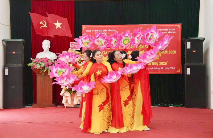 Thôn Sáp Mai, xã Thiên Lộc tổ chức hội nghị đại biểu nhân dân bàn việc xây dựng đời sống văn hóa ở cơ sở năm 2026; tổng kết công tác Thôn năm 2025- Ảnh 3.