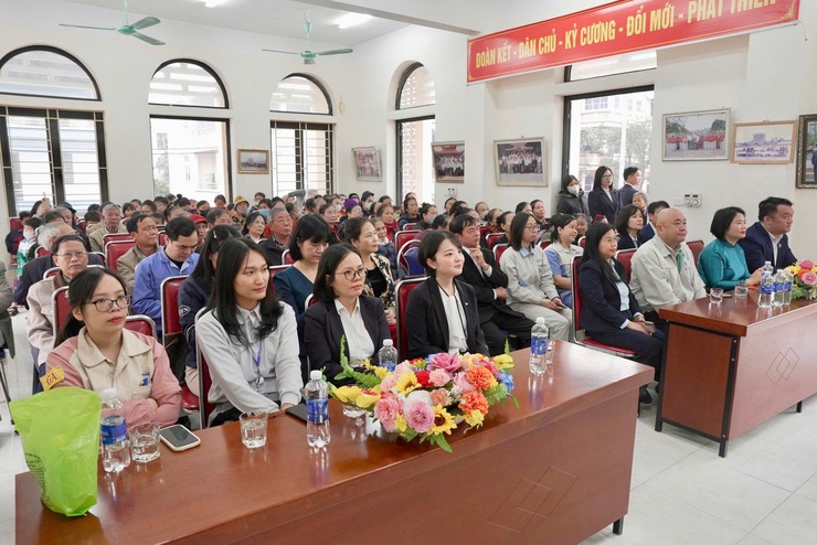 Thôn Sáp Mai, xã Thiên Lộc tổ chức hội nghị đại biểu nhân dân bàn việc xây dựng đời sống văn hóa ở cơ sở năm 2026; tổng kết công tác Thôn năm 2025- Ảnh 2.