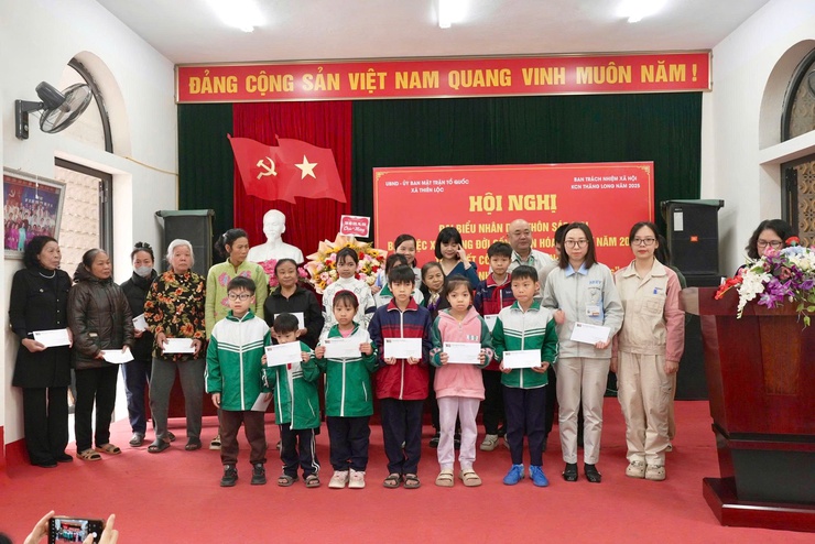 Thôn Sáp Mai, xã Thiên Lộc tổ chức hội nghị đại biểu nhân dân bàn việc xây dựng đời sống văn hóa ở cơ sở năm 2026; tổng kết công tác Thôn năm 2025- Ảnh 14.