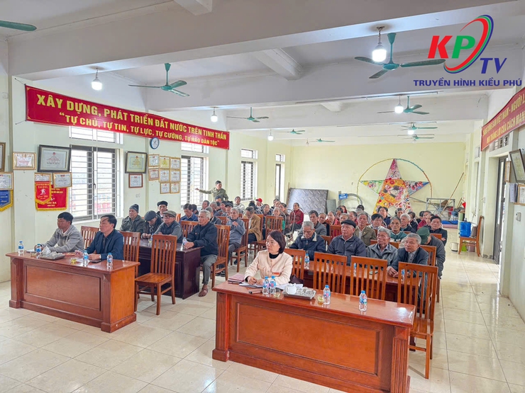 UB MTTQ xã Kiều Phú tổ chức Hội nghị lấy ý kiến nhận xét và tín nhiệm của cử tri nơi cư trú đối với những người ứng cử đại biểu HĐND xã nhiệm kỳ 2026-2031- Ảnh 1.