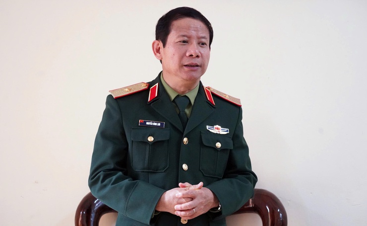 Thiếu tướng Nguyễn Đình Lưu, Phó Tư lệnh Bộ Tư lệnh Thủ đô Hà Nội thăm và làm việc với Ban Chỉ huy Quân sự phường Chương Mỹ- Ảnh 3.