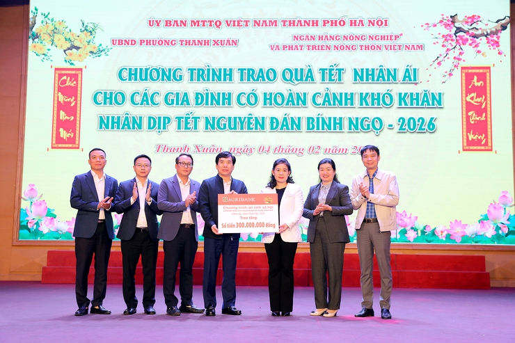 Xuân ấm áp đến với những hoàn cảnh khó khăn ở phường Thanh Xuân- Ảnh 4.