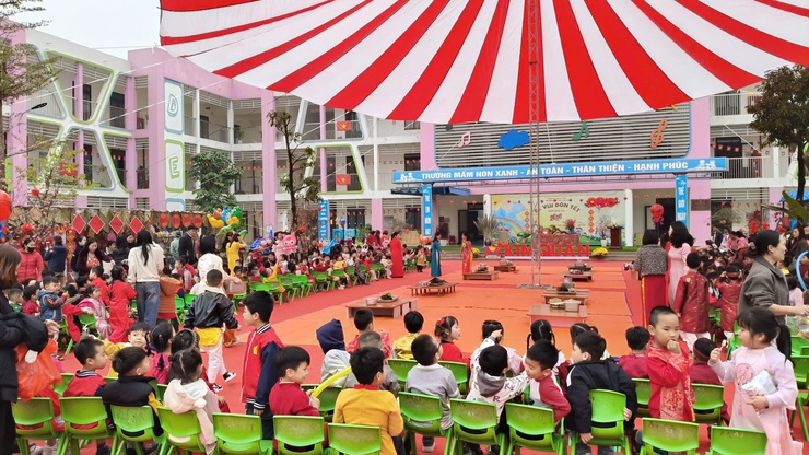 TRẢI NGHIỆM “BÉ VUI ĐÓN TẾT” - MỪNG XUÂN BÍNH NGỌ 2016 TẠI TRƯỜNG MẦM NON KIM QUAN - Ảnh 5.