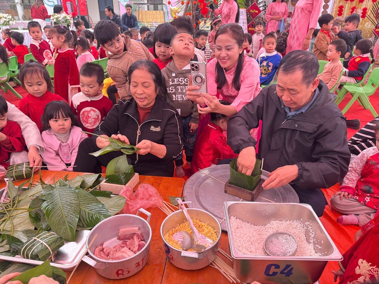 TRẢI NGHIỆM “BÉ VUI ĐÓN TẾT” - MỪNG XUÂN BÍNH NGỌ 2016 TẠI TRƯỜNG MẦM NON KIM QUAN - Ảnh 3.