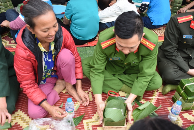 ỨNG HOÀ: SÔI NỔI CÁC HOẠT ĐỘNG TẠI CHƯƠNG TRÌNH "TẾT NHÂN ÁI" XUÂN BÍNH NGỌ NĂM 2026.- Ảnh 7.