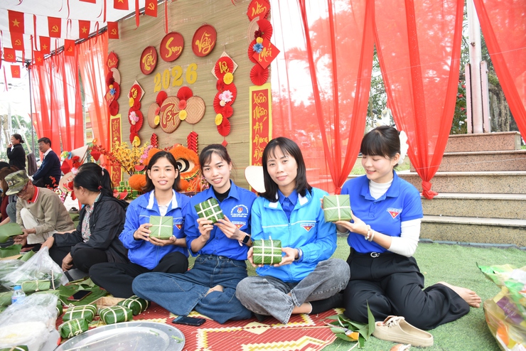 ỨNG HOÀ: SÔI NỔI CÁC HOẠT ĐỘNG TẠI CHƯƠNG TRÌNH "TẾT NHÂN ÁI" XUÂN BÍNH NGỌ NĂM 2026.- Ảnh 9.