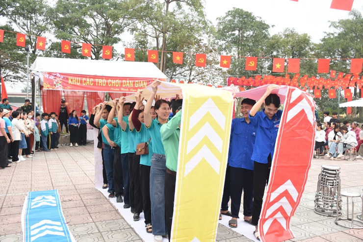 ỨNG HOÀ: SÔI NỔI CÁC HOẠT ĐỘNG TẠI CHƯƠNG TRÌNH "TẾT NHÂN ÁI" XUÂN BÍNH NGỌ NĂM 2026.- Ảnh 14.