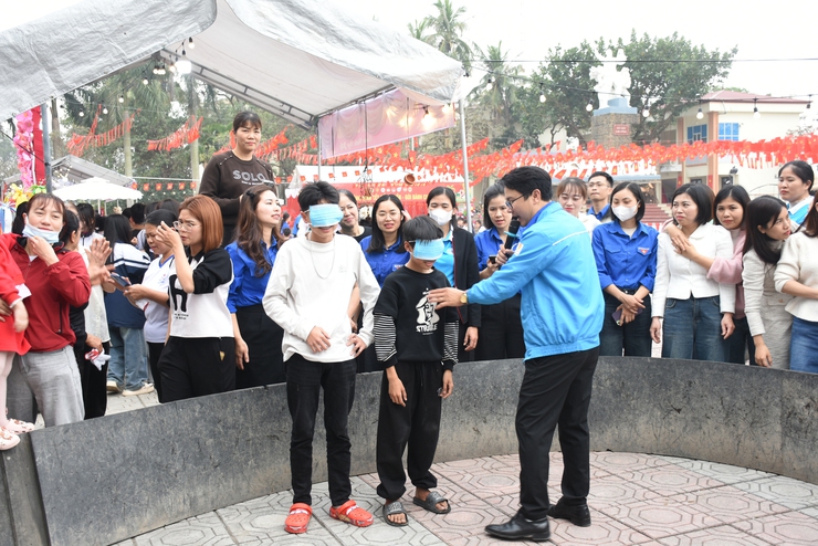 ỨNG HOÀ: SÔI NỔI CÁC HOẠT ĐỘNG TẠI CHƯƠNG TRÌNH "TẾT NHÂN ÁI" XUÂN BÍNH NGỌ NĂM 2026.- Ảnh 17.