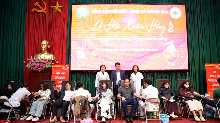 UBND xã Dương Hòa tổ chức Lễ hội Xuân Hồng “Trao giọt máu hồng - Tặng niềm tin sống”- Ảnh 1.