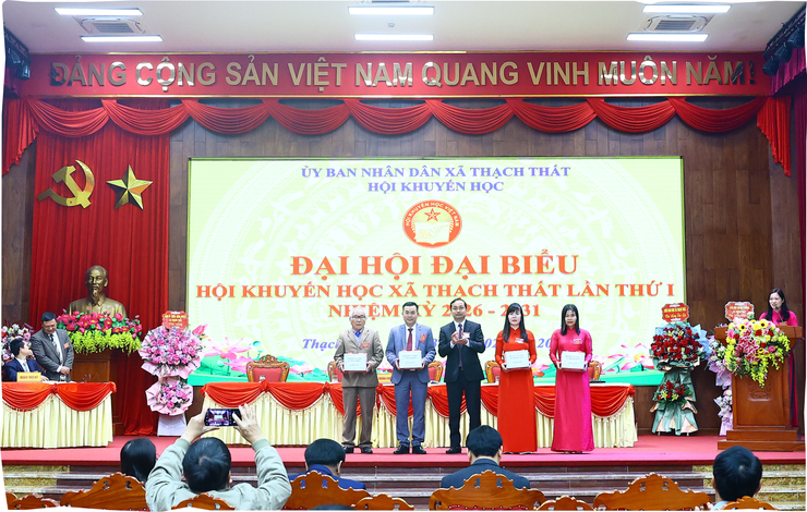 
Thạch Thất tổ chức thành công Đại hội đại biểu hội Khuyến học nhiệm kỳ 2026 - 2031- Ảnh 14.