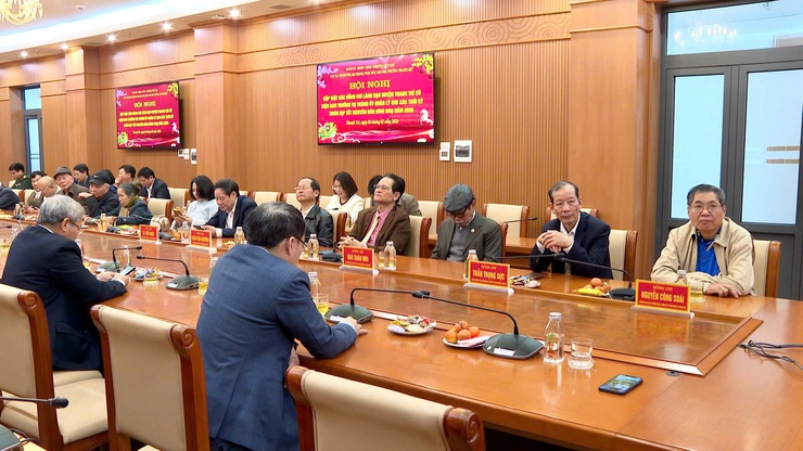 Hội nghị gặp mặt các đồng chí lãnh đạo huyện Thanh Trì (cũ) diện Ban Thường vụ Thành ủy quản lý qua các thời kỳ nhân dịp Tết Nguyên đán 2026- Ảnh 6.