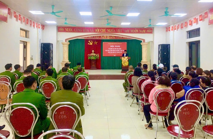 XÃ THANH TRÌ RA MẮT ĐIỂM MÔ HÌNH “RÀ SOÁT TÌNH HÌNH AN NINH, TRẬT TỰ” TẠI THÔN CỔ ĐIỂN B- Ảnh 2.