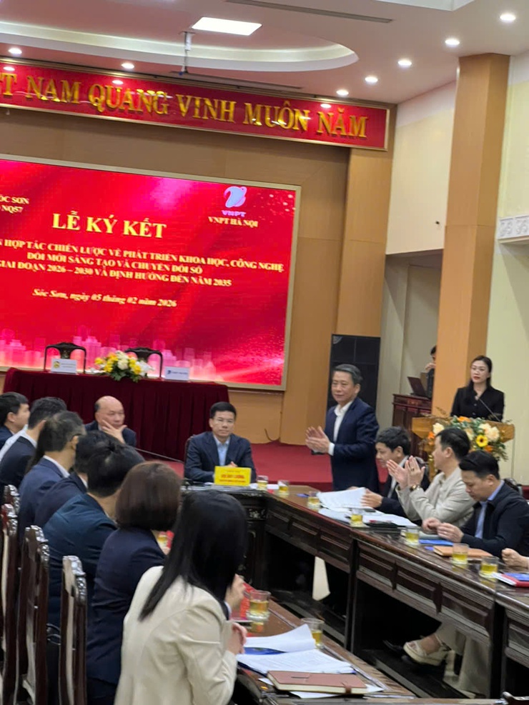 Xã Sóc Sơn ký kết Thỏa thuận hợp tác chiến lược với VNPT Hà Nội, tạo đột phá trong chuyển đổi số- Ảnh 4.