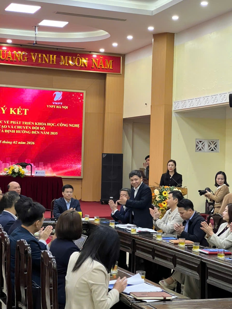 Xã Sóc Sơn ký kết Thỏa thuận hợp tác chiến lược với VNPT Hà Nội, tạo đột phá trong chuyển đổi số- Ảnh 6.