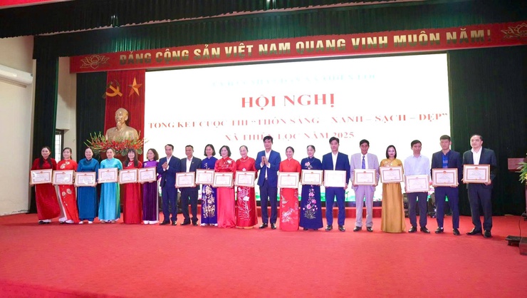 UBND xã Thiện Lộc tổ chức hội nghị tổng kết cuộc thi "Thôn sáng - xanh - sạch - đẹp" năm 2025- Ảnh 16.