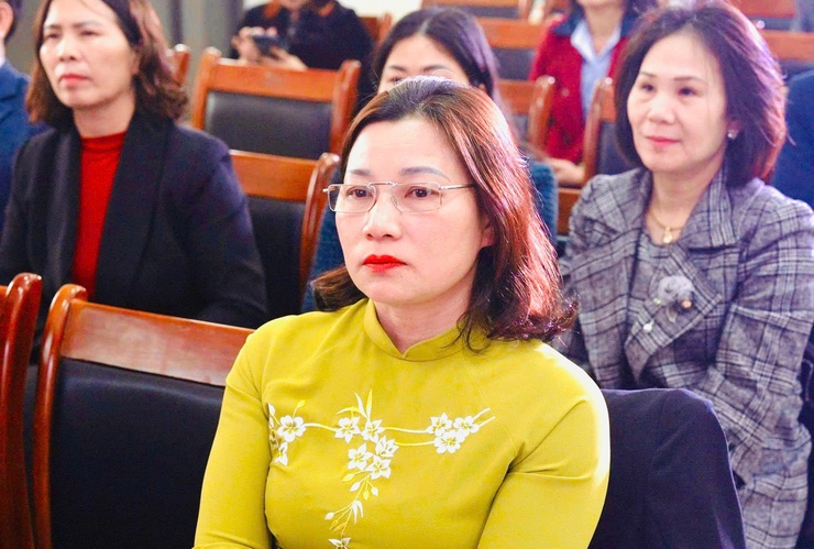 UBND xã Thiện Lộc tổ chức hội nghị tổng kết cuộc thi "Thôn sáng - xanh - sạch - đẹp" năm 2025- Ảnh 7.