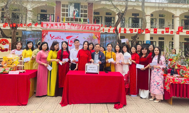 Học sinh phường Tùng Thiện sôi nổi trải nghiệm Tết cổ truyền Bính Ngọ 2026- Ảnh 1.