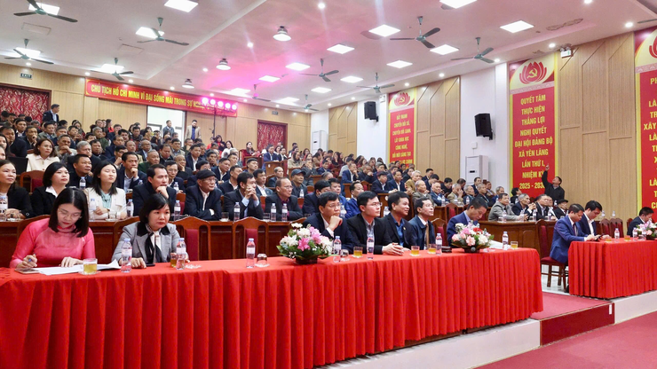 YÊN LÃNG: GẶP MẶT CUỐI NĂM 2025, ĐÓN XUÂN BÍNH NGỌ 2026 VÀ CHÀO MỪNG THÀNH CÔNG ĐẠI HỘI ĐẢNG CÁC CẤP- Ảnh 1.