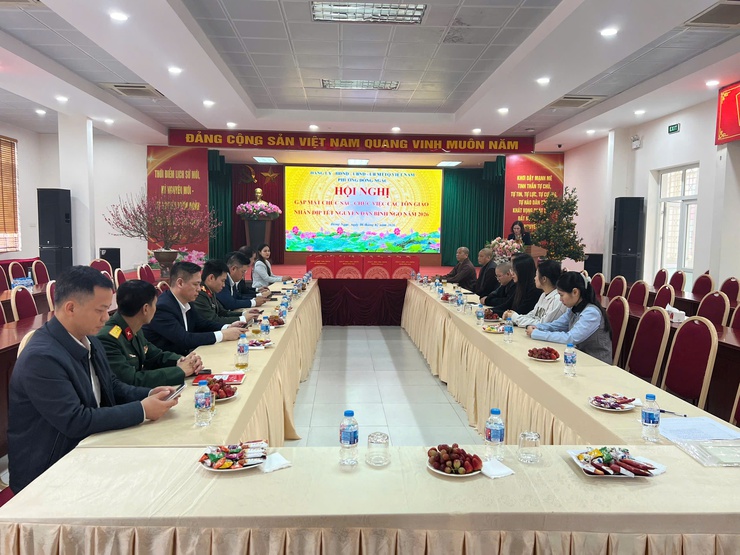 PHƯỜNG ĐÔNG NGẠC TỔ CHỨC GẶP MẶT CHỨC SẮC, CHỨC VIỆC CÁC TÔN GIÁO NHÂN DỊP TẾT NGUYÊN ĐÁN BÍNH NGỌ 2026- Ảnh 1.
