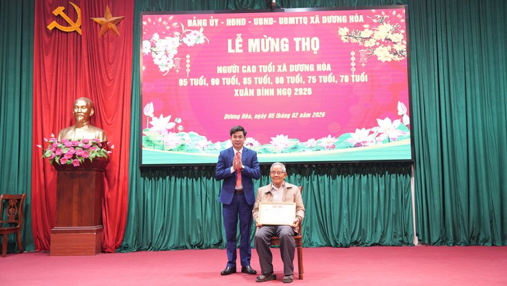Xã Dương Hoà chúc thọ 259 người cao tuổi khu vực Cát Quế dịp Xuân Bính Ngọ năm 2026 - Ảnh 6.