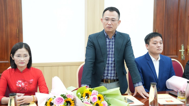 Đảng uỷ xã Dương Hoà trao các Quyết định về công tác cán bộ - Ảnh 8.