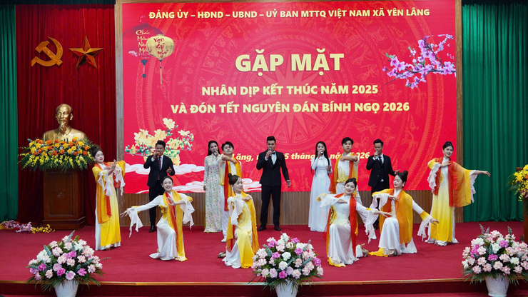 YÊN LÃNG: GẶP MẶT CUỐI NĂM 2025, ĐÓN XUÂN BÍNH NGỌ 2026 VÀ CHÀO MỪNG THÀNH CÔNG ĐẠI HỘI ĐẢNG CÁC CẤP- Ảnh 8.