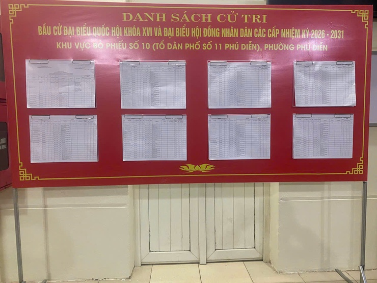 Phường Phú Diễn hoàn thành niêm yết danh sách cử tri phục vụ bầu cử Quốc hội khóa XVI và đại biểu HĐND các cấp nhiệm kỳ 2026 - 2031- Ảnh 21.