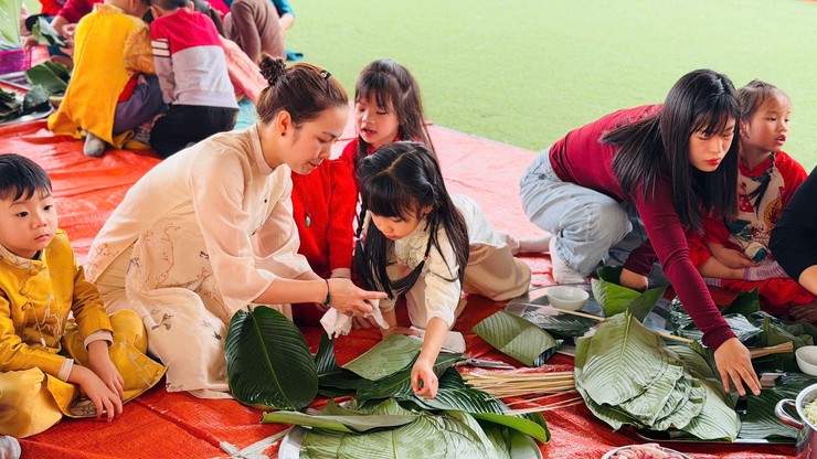 Rộn ràng không khí đón Tết trong các trường học trên địa bàn xã Phúc Thọ- Ảnh 1.