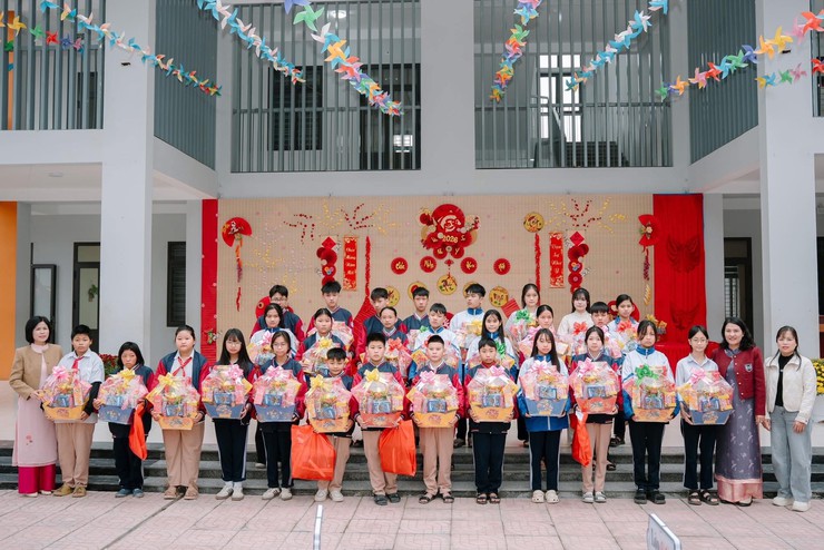Rộn ràng không khí đón Tết trong các trường học trên địa bàn xã Phúc Thọ- Ảnh 7.