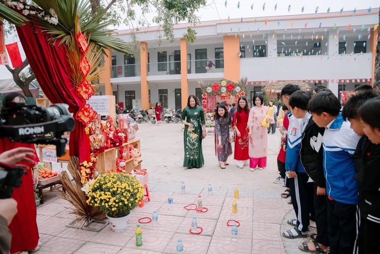 Rộn ràng không khí đón Tết trong các trường học trên địa bàn xã Phúc Thọ- Ảnh 8.
