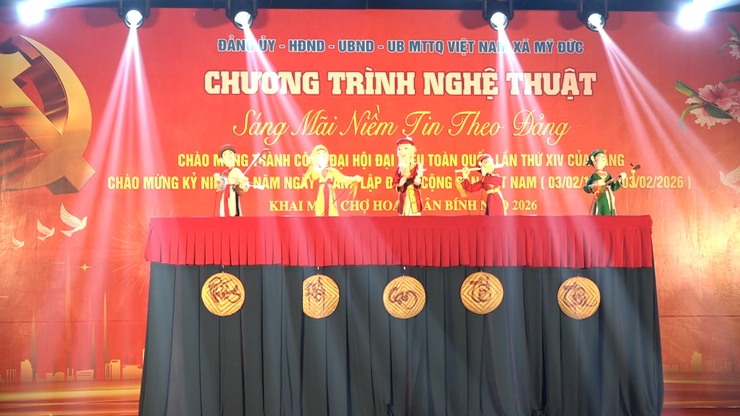 Chương trình nghệ thuật “ Sáng mãi niềm tin theo Đảng” chào mừng Tết Nguyên đán và khai mạc Chợ hoa xuân Bính Ngọ xã Mỹ Đức năm 2026- Ảnh 8.