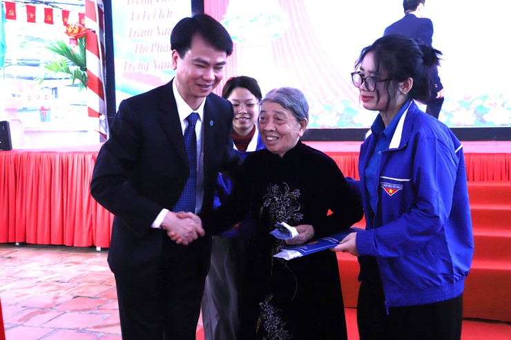 Kỷ niệm 60 năm Ngày Bác Hồ về thăm Văn Phú, Tết Bính Ngọ (1966 - 2026)- Ảnh 5.