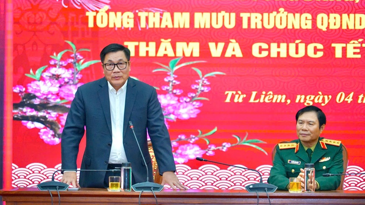 Đại tướng Nguyễn Tân Cương thăm và chúc Tết Bính Ngọ 2026 tại phường Từ Liêm- Ảnh 6.