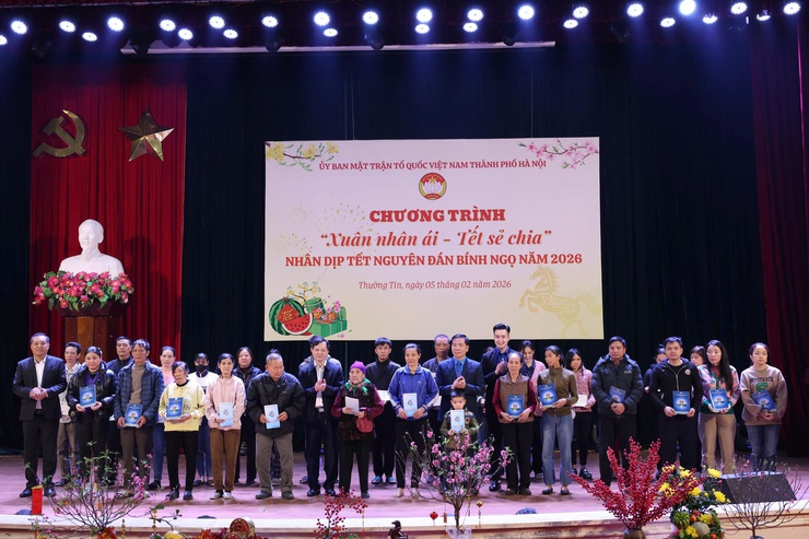 Ấm áp, nghĩa tình - Chương trình "Xuân nhân ái - Tết sẻ chia" tại xã Thường Tín- Ảnh 7.