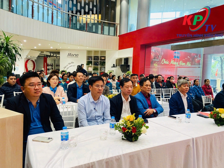 CÔNG ĐOÀN XÃ KIỀU PHÚ, LAN TỎA TÌNH NGƯỜI – ẤM ÁP NGHĨA TÌNH- Ảnh 3.