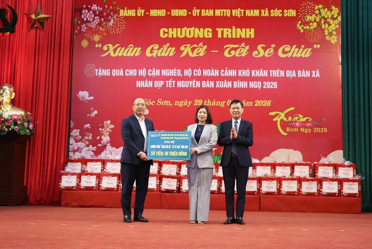 XÃ SÓC SƠN CHĂM LO TẾT CHO NGƯỜI DÂN – LAN TỎA TINH THẦN "XUÂN GẮN KẾT, TẾT SẺ CHIA"- Ảnh 10.