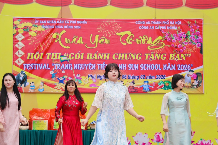 Trường THCS Đông Sơn tổ chức chương trình “Xuân yêu thương”- Ảnh 2.