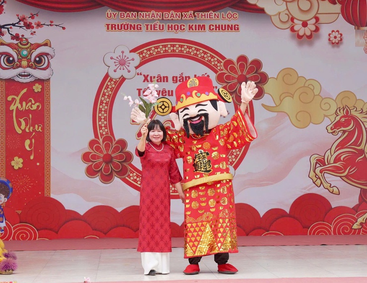 Trường Tiểu học Kim Chung tổ chức chương trình "Xuân gắn kết – Tết yêu thương" Xuân Bính Ngọ 2026- Ảnh 5.