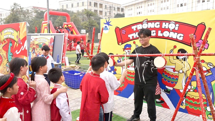 Trường Tiểu học Kim Chung tổ chức chương trình "Xuân gắn kết – Tết yêu thương" Xuân Bính Ngọ 2026- Ảnh 18.