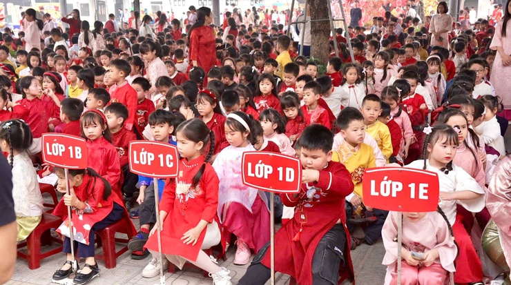 Trường Tiểu học Kim Chung tổ chức chương trình "Xuân gắn kết – Tết yêu thương" Xuân Bính Ngọ 2026- Ảnh 9.