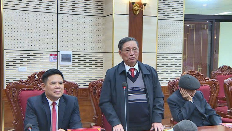 Đảng ủy xã Phúc Thọ gặp mặt nguyên cán bộ chủ chốt huyện qua các thời kỳ, tri ân đóng góp của các thế hệ đi trước- Ảnh 3.